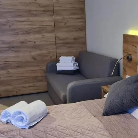 Czarna Gora 224 公寓 西恩纳