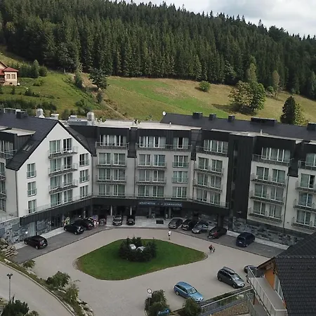 Czarna Gora 224 公寓